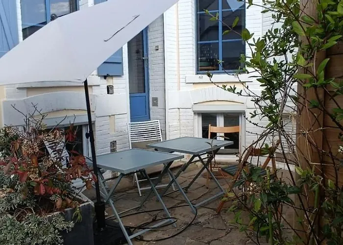 A 200m De La Plage, Charmante Petite Maison De 度假居 *